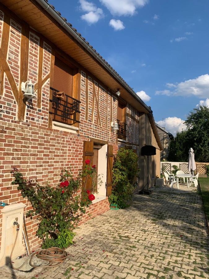 chambre avec sdb/wc privé, piscine près d'un lac Mesnil-Saint-Père Extérieur photo